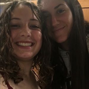 Meet your Posher, Hailey